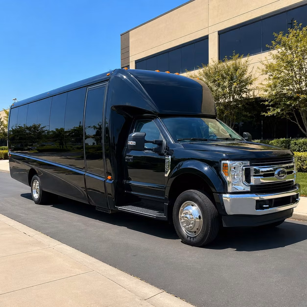 15 passenger minibus