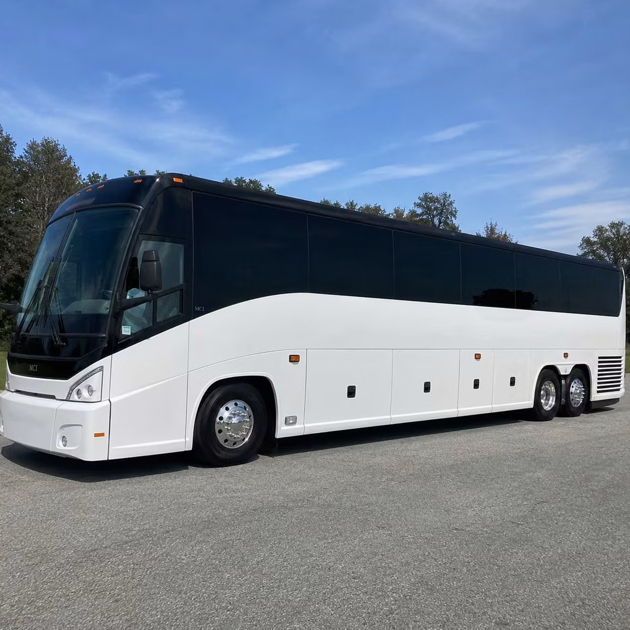 bus rental options for daytona beach trips